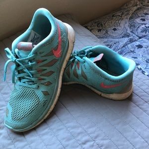 Nike Free Run tennis shoes